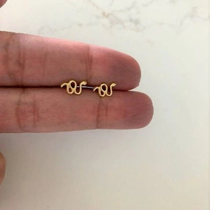 14K Gold Snake Earrings, Dainty Sneak Earrings, Tiny Sneak Earrings, Snake Stud Earrings, Women Earrings, Solid Gold Earrings