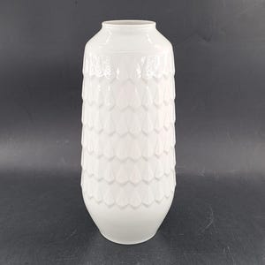 Vintage Hutschenreuther Hohenberg porcelain vase made in Germany