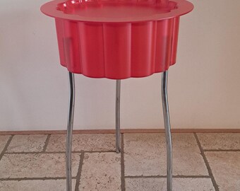 希少なレッドカラー！イケア「ハッテン」レッドヴィンテージサイド