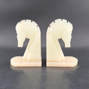 Set of two vintage onyx marble horse head bookends