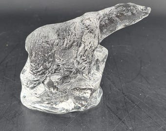 Mid-century Swedish art glass polar bear on sea ice paperweight by Bergdala Glasburk