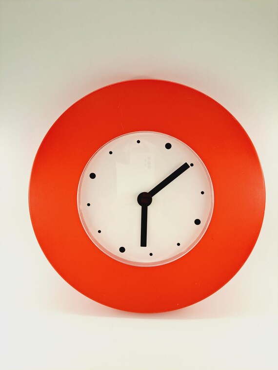 Reloj de pared rojo vintage de Ikea Tajma disenado por Knut y Marianne Hagberg 99 Etsy Espana