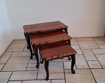 Set of three wooden queen Ann style nesting tables made in Romenia