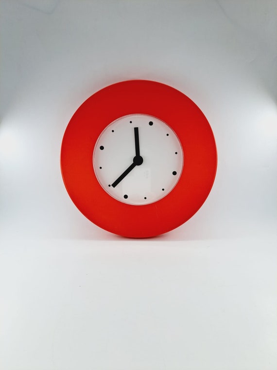 OLD IKEA 掛け時計　レトロポップ Vintage Ikea Red Wall Clock Tajma Designed by Knut and Marianne