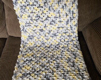 Crocheted Gray and Yellow Baby Blanket