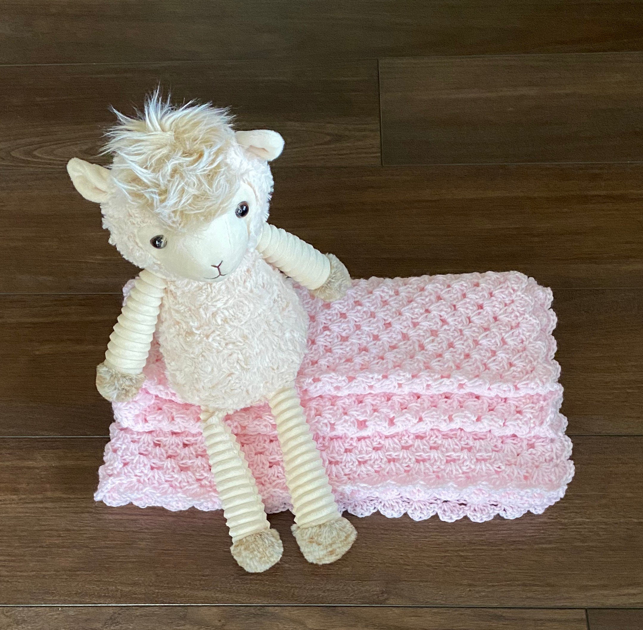 Crocheted Soft Baby Pink Blanket Etsy Polska