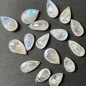 Fine Quality Moonstone Teardrops, 13x8-17x11mm, 16 Stone Assortment