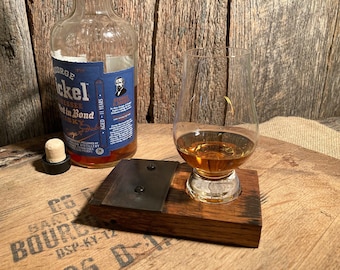 Whiskey/Bourbon barrel stave coaster with Glencairn glass included.