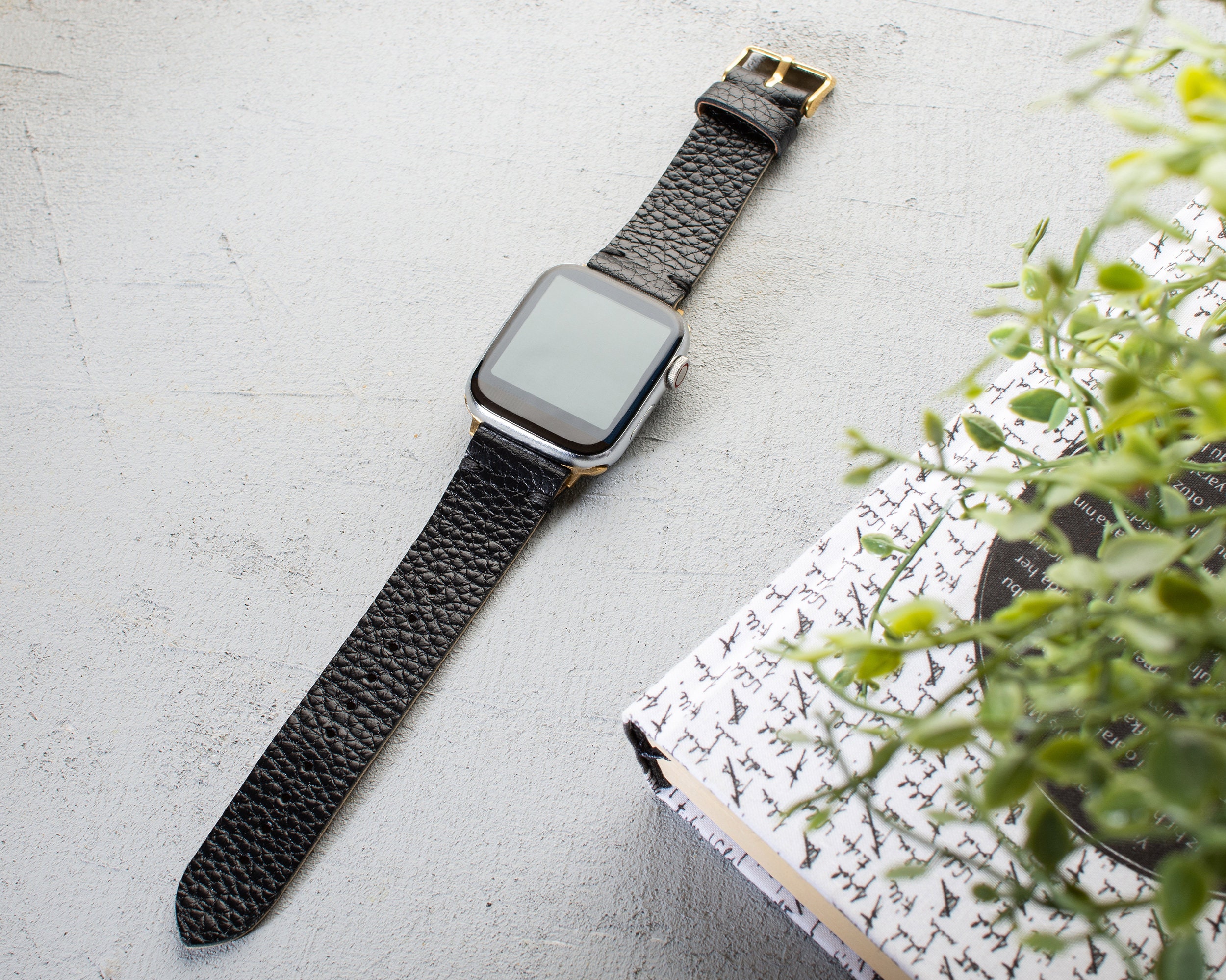black iwatch