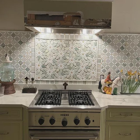 Water Jet Ming Green, Thassos White and Honey Onyx Large Daisy
