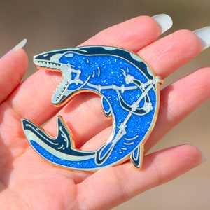 Pin's Dinosaures Constellation Mosasaure Poissons image 2