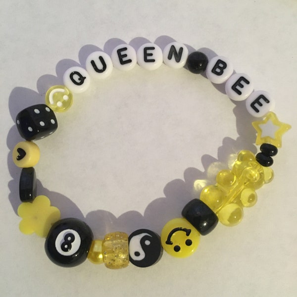 Queen Bee Carapace Rena Rouge Beaded Bracelet | 90s Y2K