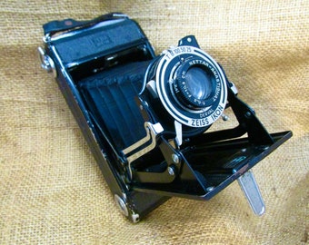 Zeiss Ikon Nettar 120 film camera, 515/2 Folding Bellows Film Camera , For Display or Parts , DEFECTIVE