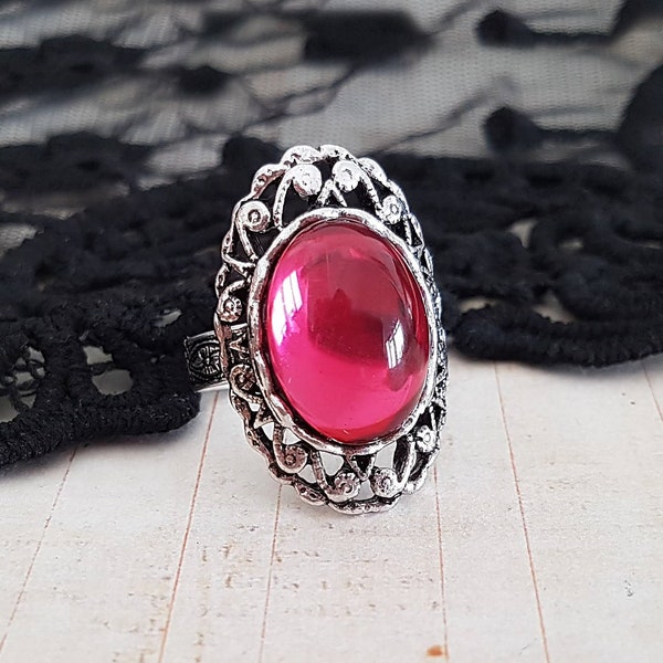 Victorian Gothic Rose Pink Jewel Ring, Antique Silver Filigree Adjustable Ring, Vintage Glass, Medieval, Tudor, Elizabethan, Regency