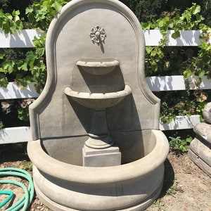 Artistic Sandstone Water Fountain For Home, Garden, Monumental Work