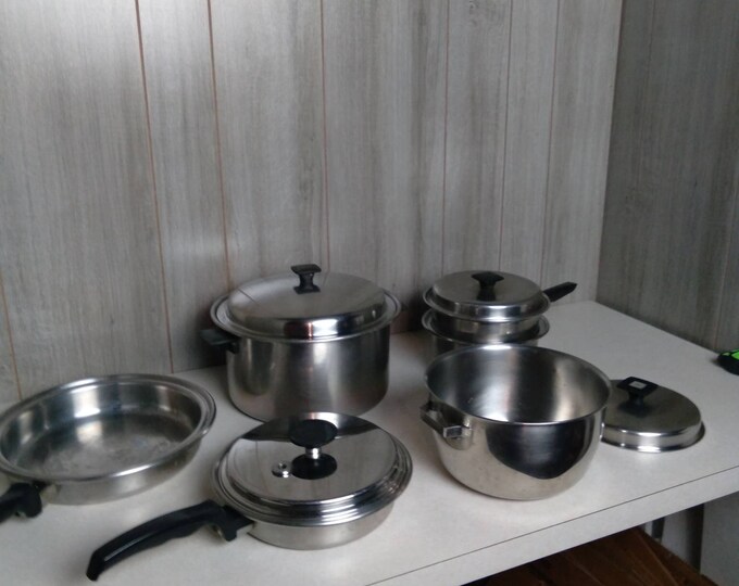 Vintage Flavor Seal by Cory Stainless Steel Cookware 10 Piece Set Pots