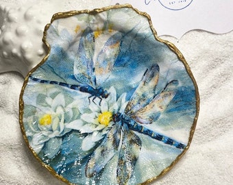 Dragonfly Decoupage Scallop Shell: Beach Home Trinket Dish