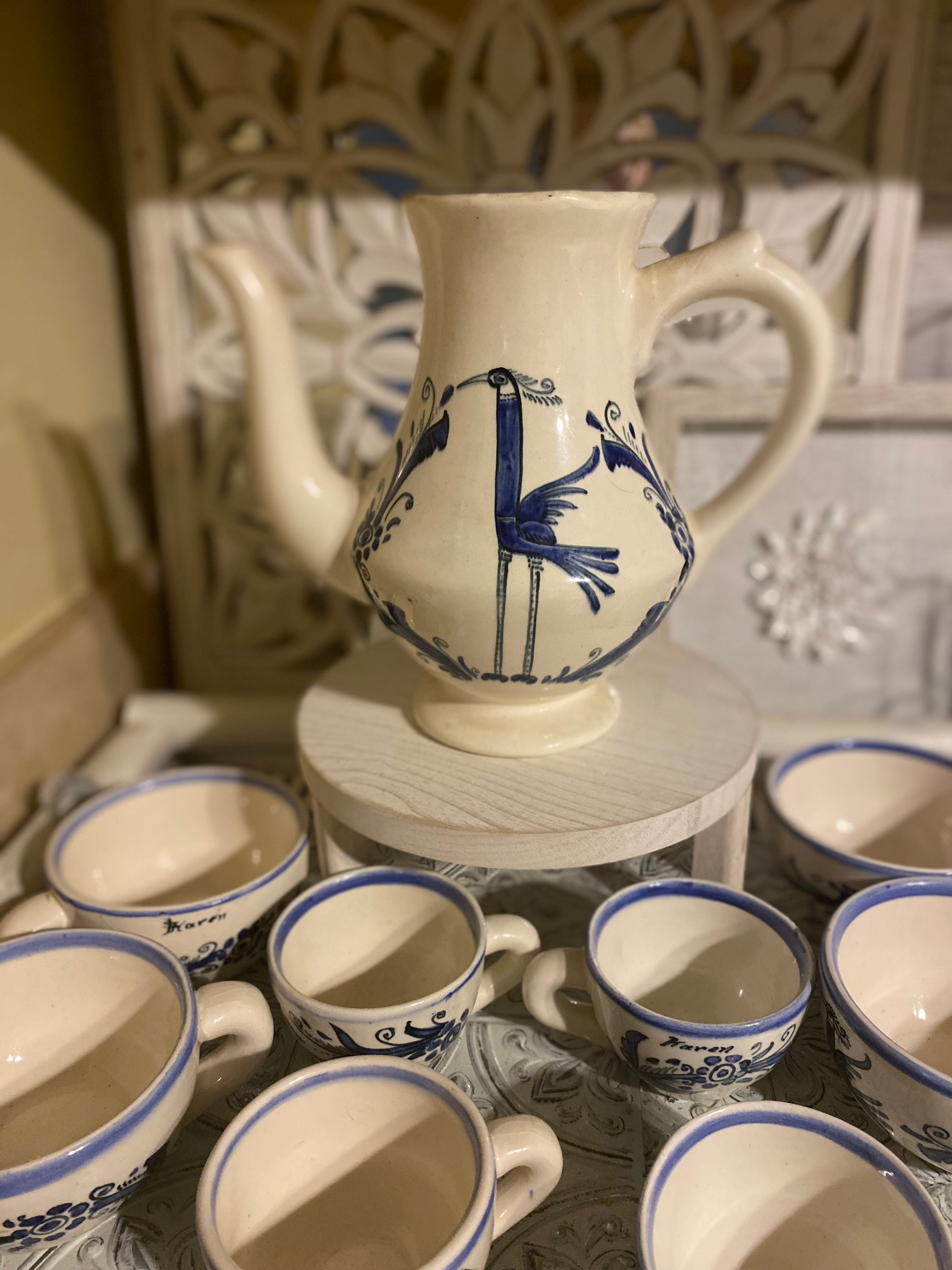 Vintage Blue and White Pitcher and Mugs Set - Etsy