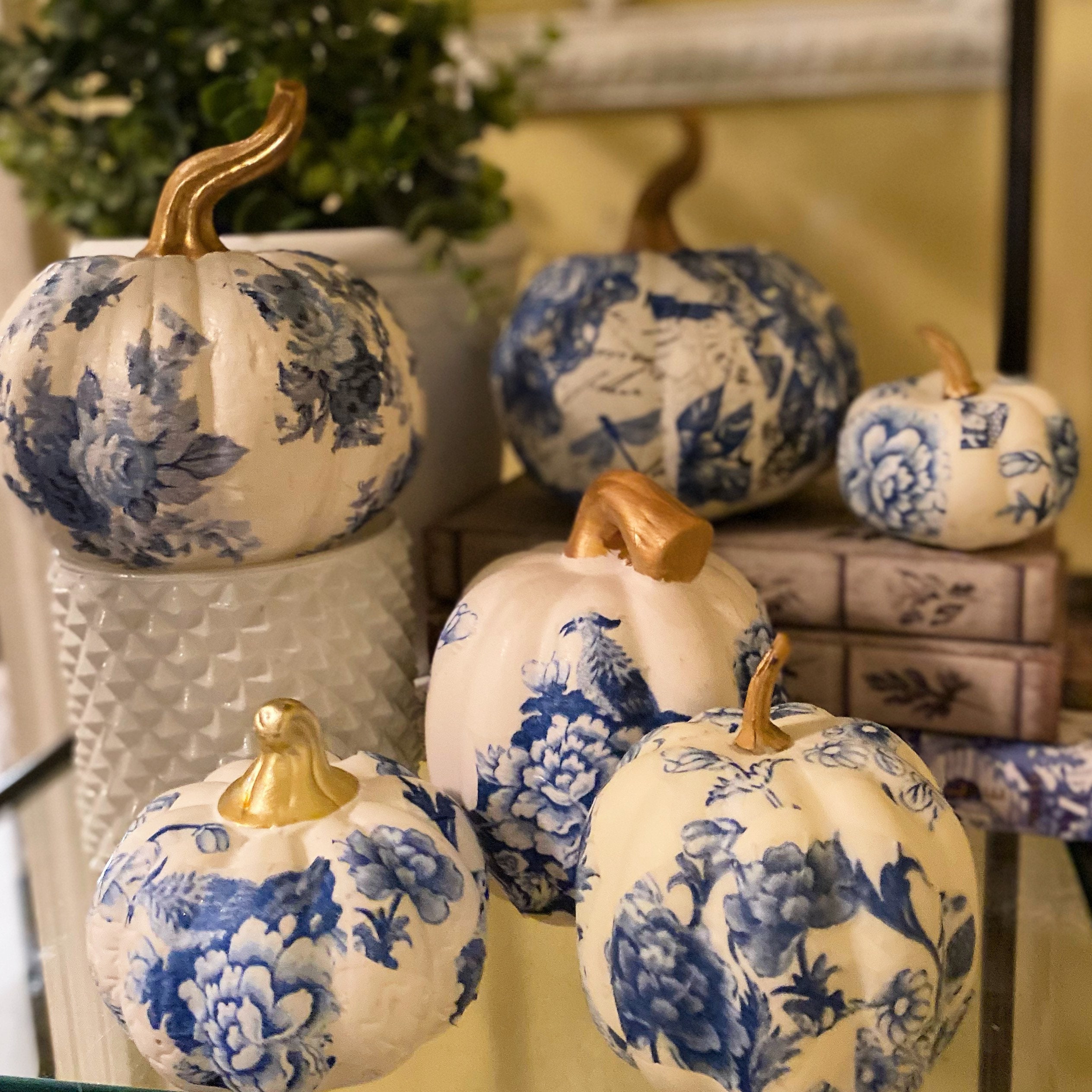 Chinoiserie Pumpkins Set of 3 Chinoiserie Style Pumpkin Fall - Etsy