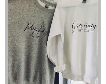Grammy Sweatshirt, Grammy Shirt, mom mom , Gift, Grammy Sweat shirt, pregnancy announcement, new Grammy gift, grandparents