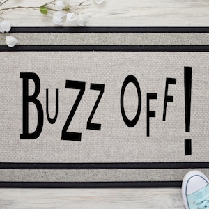 Buzz off Doormat, Christmas Doormat, Grinch Doormat, Rude Welcome Doormat, Funny Doormat, Go Away Doormat, Holiday Welcome Mat, Funny Gift