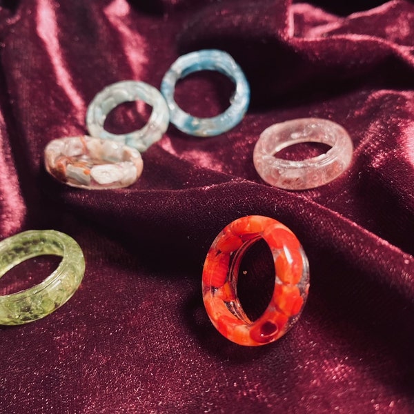 Resin Stone Chip Ring / Genuine Crystal Chips / Resin /