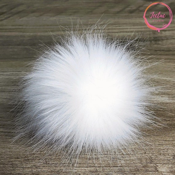 Natural Look Faux Fur Cream Pom Poms With Snaps for Crochet Crafts Large  Fluffy Pompom for Knitted Hats and Beanies 4 Inch Detachable Poms 