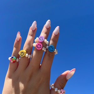 Camila Ring, Happy face pearl ring, Aesthetic mini ring, Pearl ring
