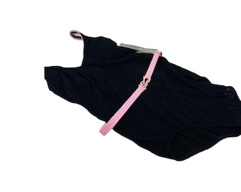 Traje de baño vintage Jantzen de una pieza, liso, negro y rosa, con cinturón, talla 12, años 70 y 80