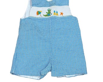 Velani lichtblauwe geruite gesmokte groene alligator Day at Beach Jon Jon 12Months