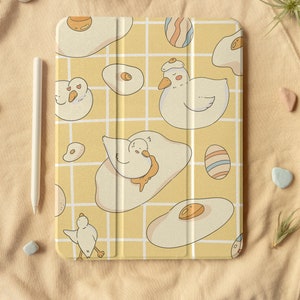 Kawaii Ente und Ei Faltbare iPad Hülle mit Stiftschlitz, niedliches Flip iPad 10,2 "/ 10,9 Zoll / 11 Zoll, iPad Air 4, iPad Pro 2021, iPad 2020/2019/2018