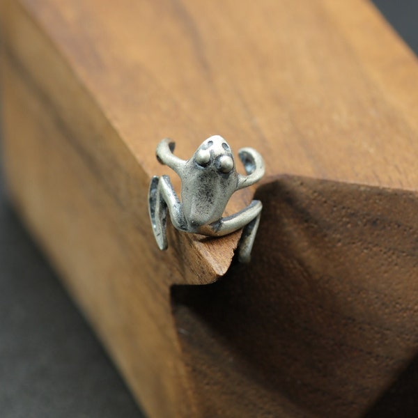 Frog Ear Cuff Earrings Sterling Silver Non-Piercing Clip Wrap Earrings