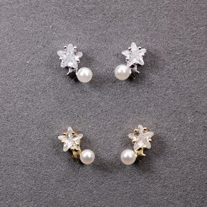 Crystal Star Earrings 925 Sterling Silver Pearl Earring Star Stud Earrings CZ Pearl Stud Earrings Tiny Earrings Sparkly Star Earrings