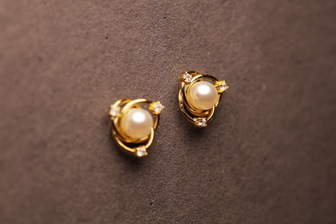 Vera CZ Pearl Earrings