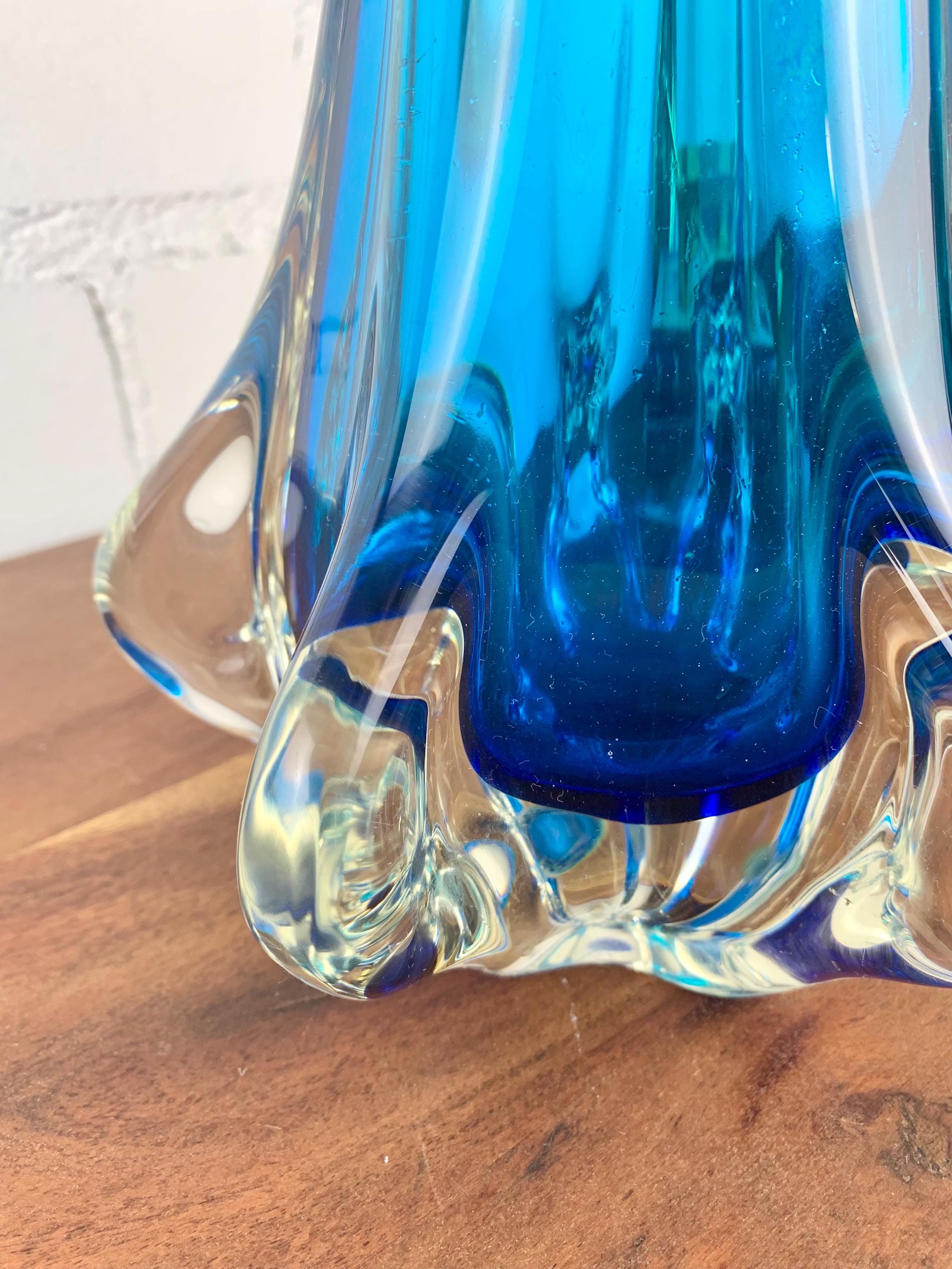 ミッドセンチュリーブルームラーノガラスの花瓶、イタリア製アート