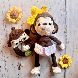 ENGLISH pattern pdf Hyacinth monkey with rattle