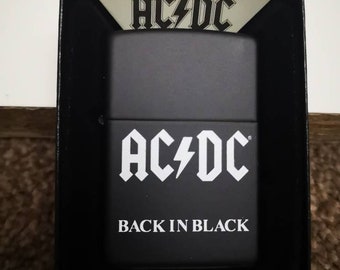 Nuovo accendino Zippo originale ACDC nero originale