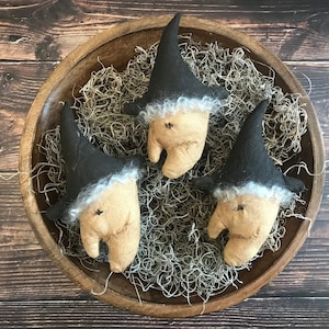 Primitive Witch Bowl Filler - Halloween Decor - Prim Decorating - Witchy Basket Filler - Spooky Ornament - Tiered Tray Accent - Gift Idea