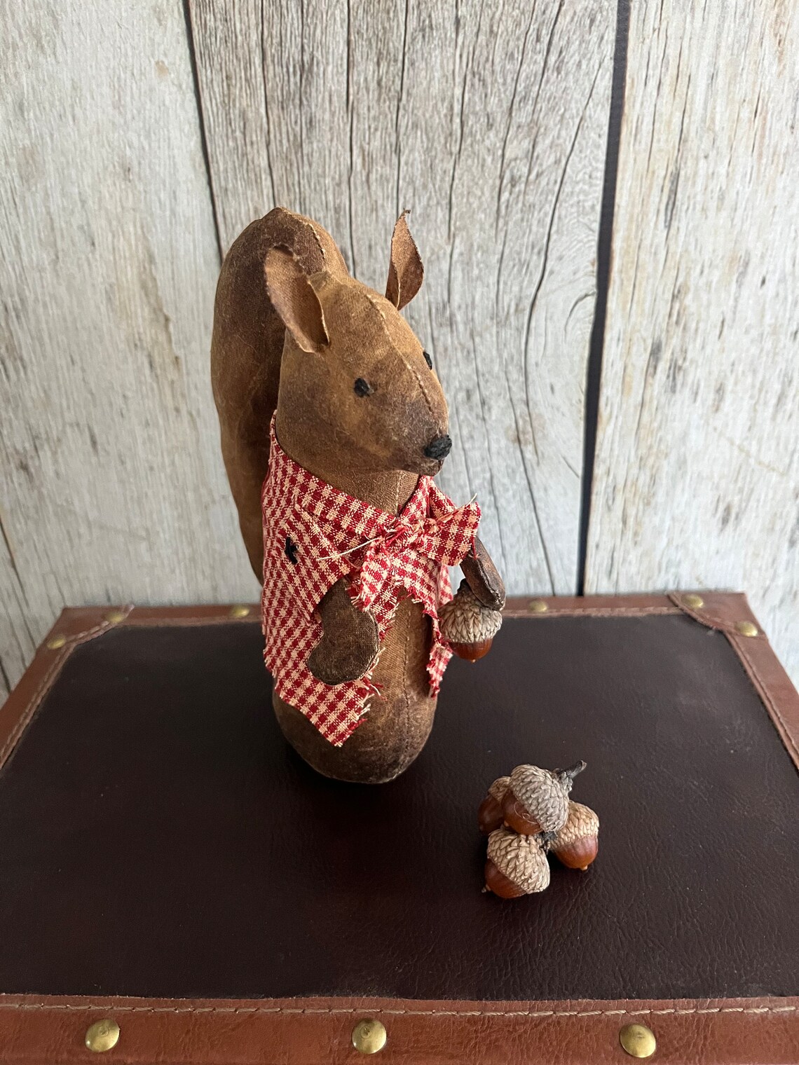 Fall Primitive Sewing PDF Sewing Pattern - Primitive Fall Squirrel - Autumn Decorative Accent ...