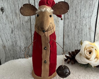 Primitive Santa Mouse Figurine: Country Christmas Decor