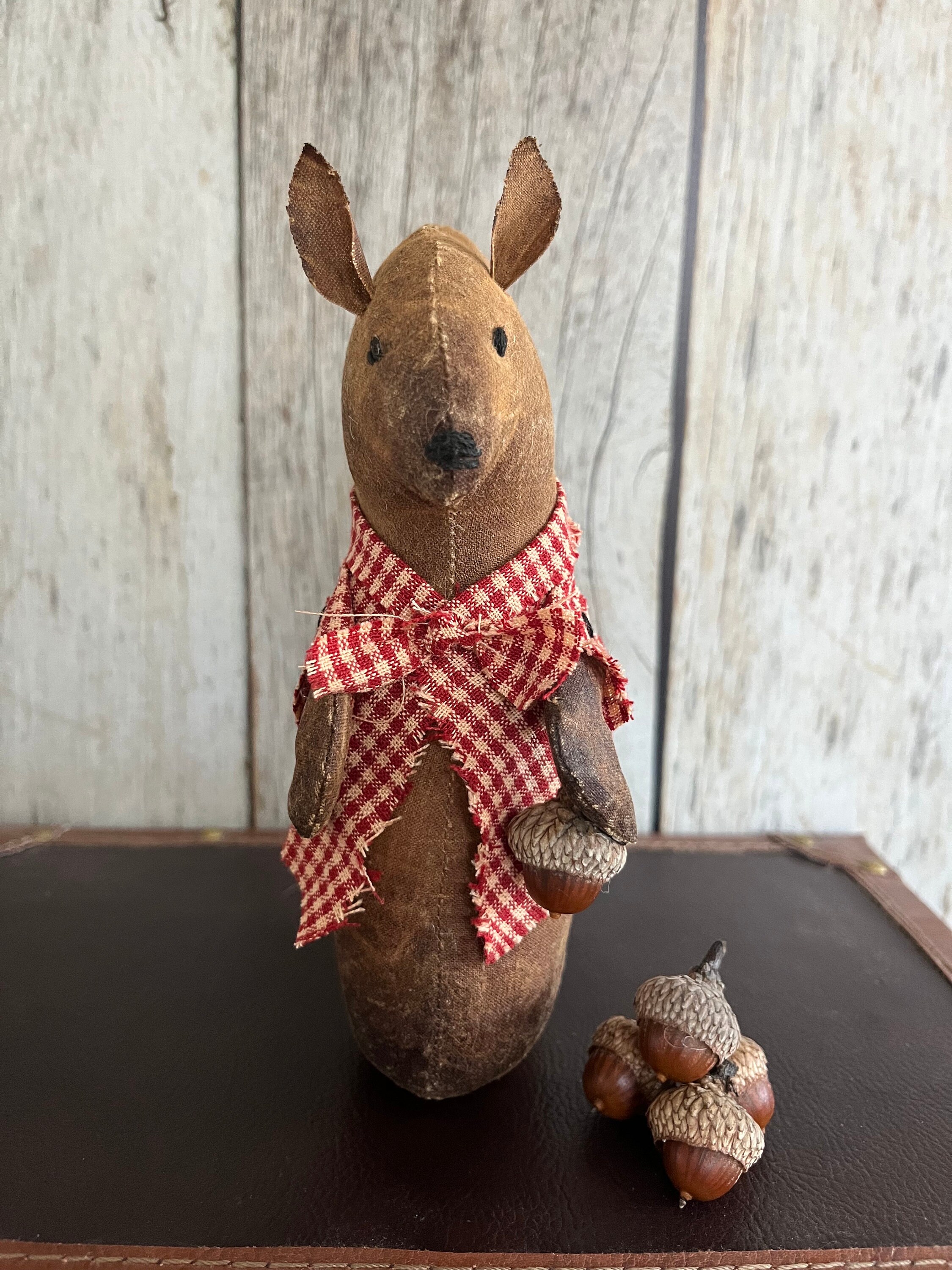 Fall Primitive Sewing PDF Sewing Pattern - Primitive Fall Squirrel - Autumn Decorative Accent ...
