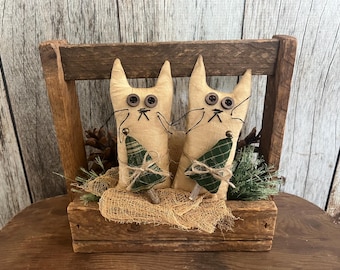 Primitive Christmas Cat Bowl Fillers: Rustic Folk Art X-mas Decor