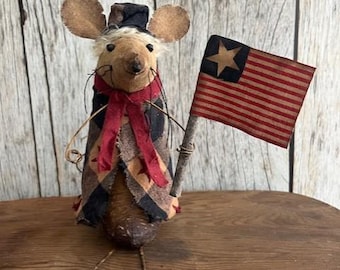 Primitive Patriotic Mouse: Handmade Americana 4th of July Decor