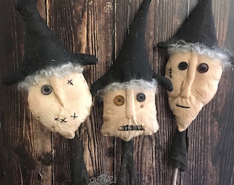 Primitive Witch Poke: Halloween Muslin Witch Decor