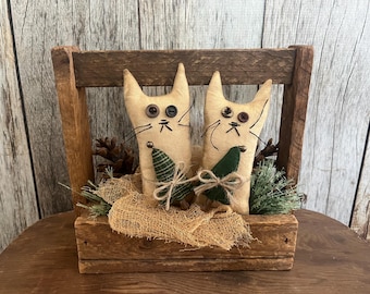 Primitive Christmas Cat Bowl Fillers: Rustic Folk Art X-mas Decor