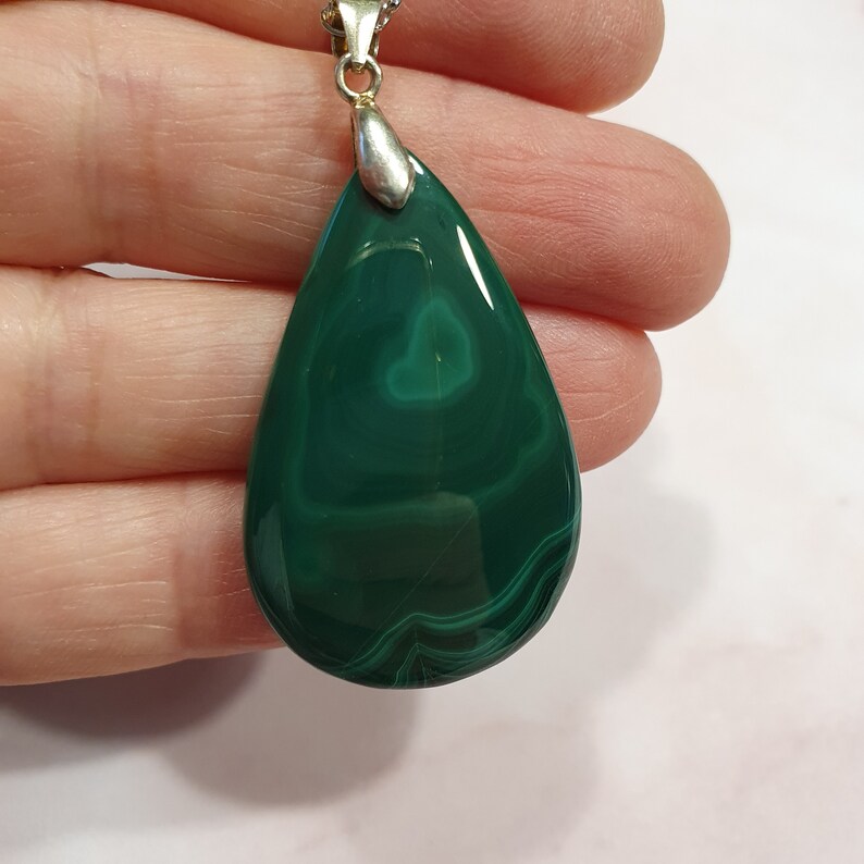 Collier En Malachite Pierre Verte - Longueur 26 Cm - Occasion Très Bon État