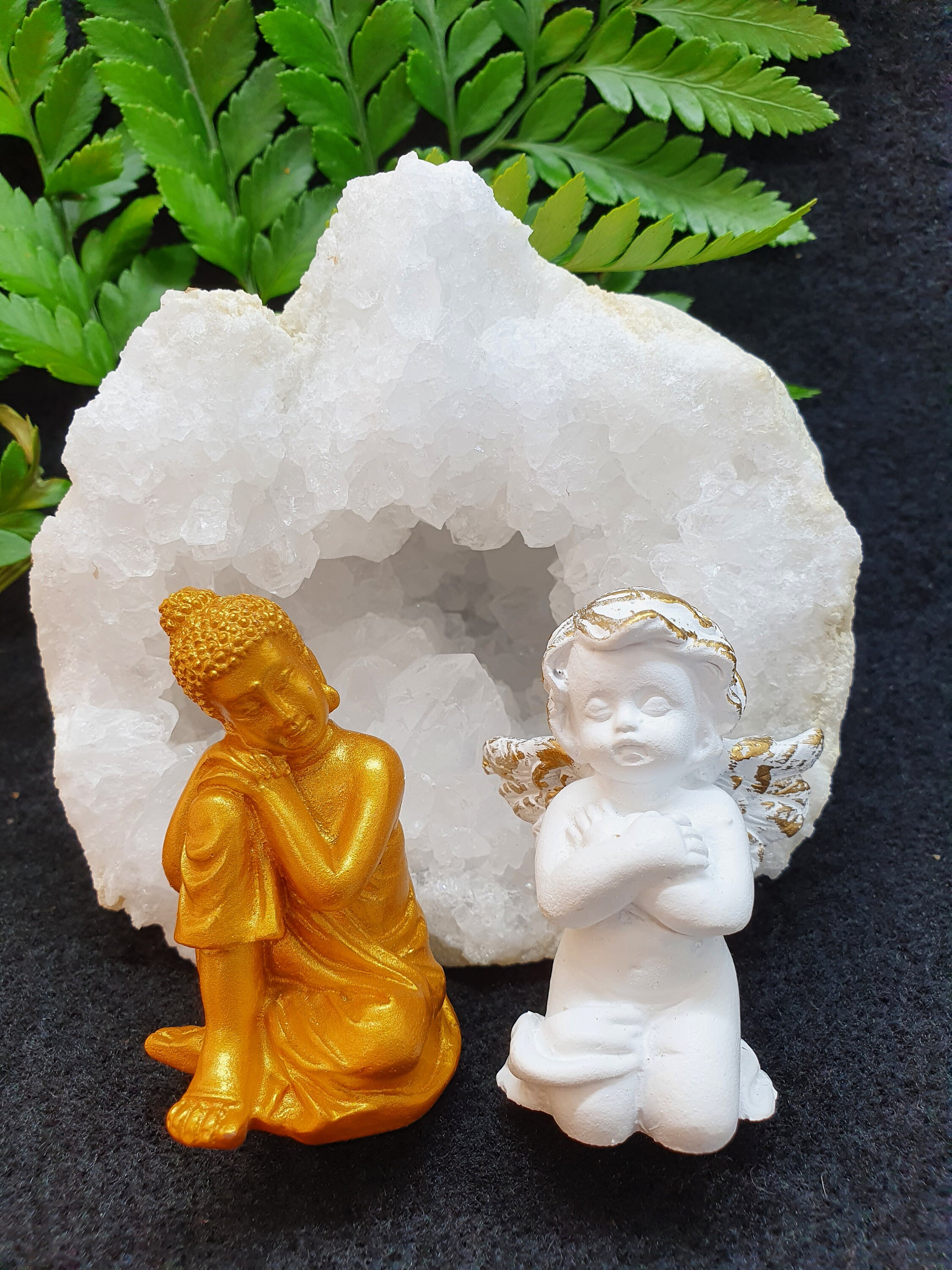 Lot de Deux Statues Miniatures en Résine