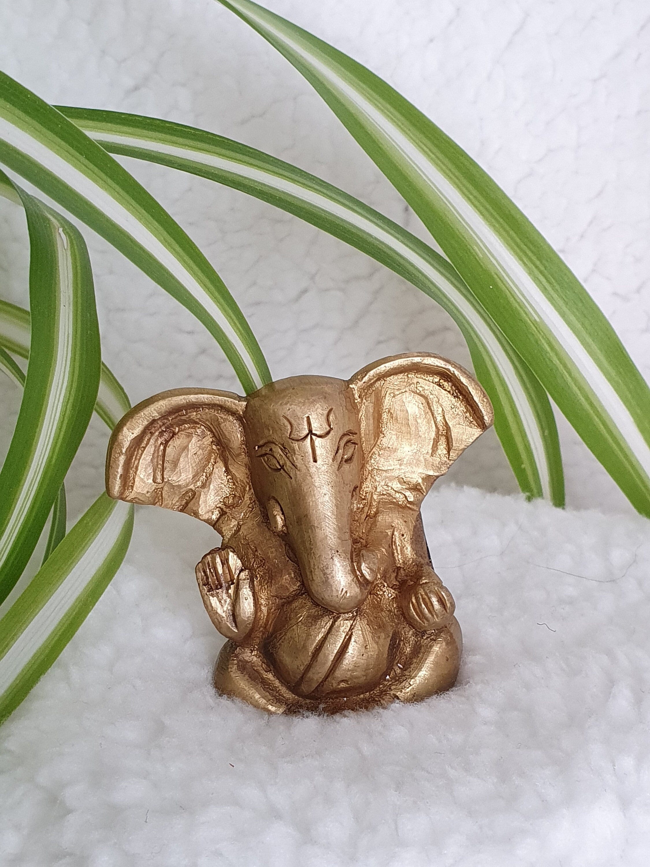 Ganesh Statuette Miniature