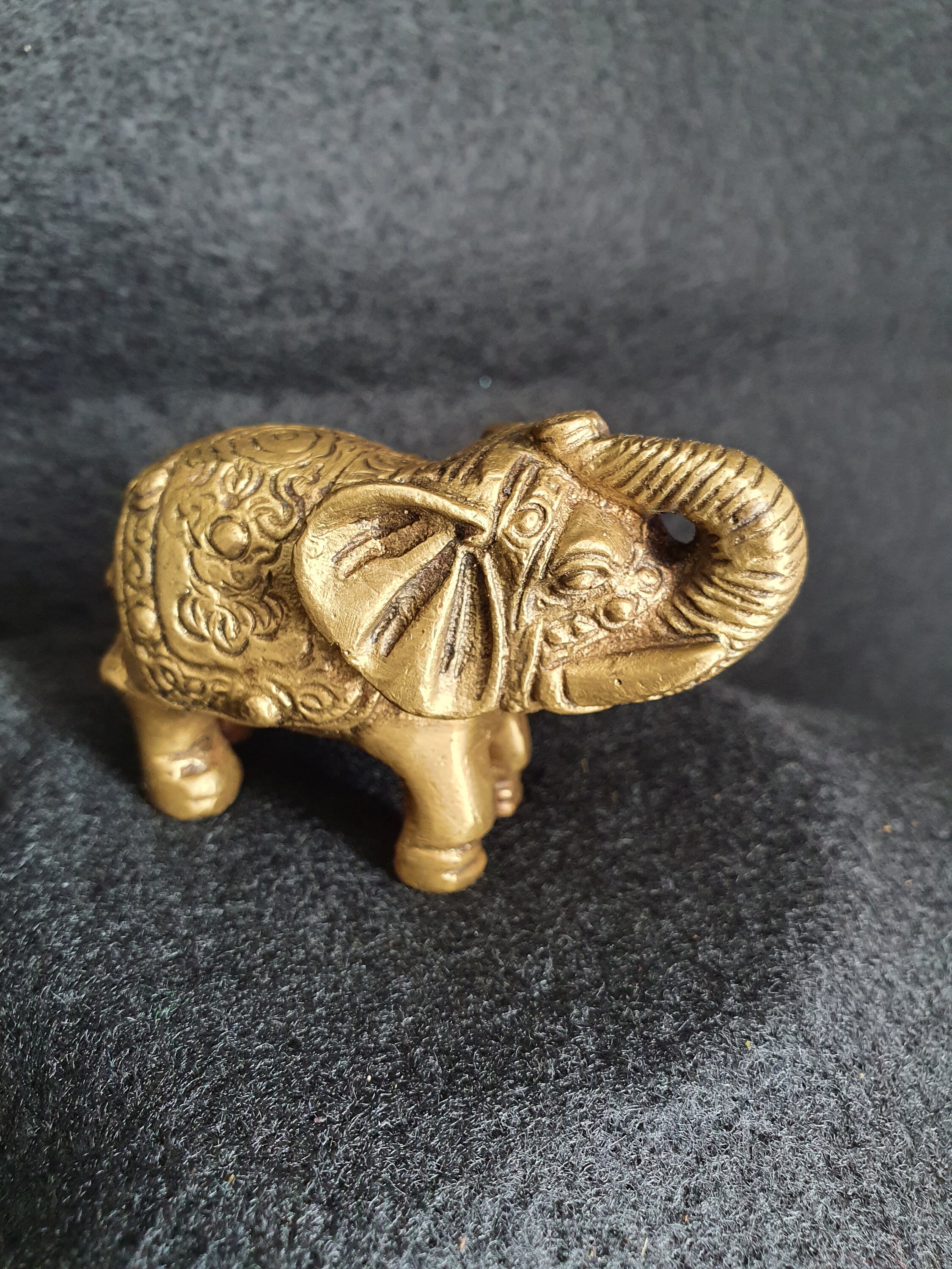 statue Éléphant Miniature en Laiton