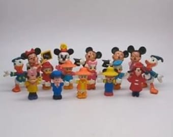 Lot Of 16 Disney PVC Toy Figurines Cake Toppers Vintage